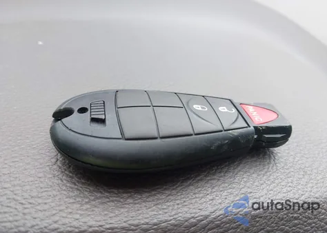 2011 Jeep Grand Cherokee Laredo from USA, damaged, VIN 1J4RS4GG6BC643637